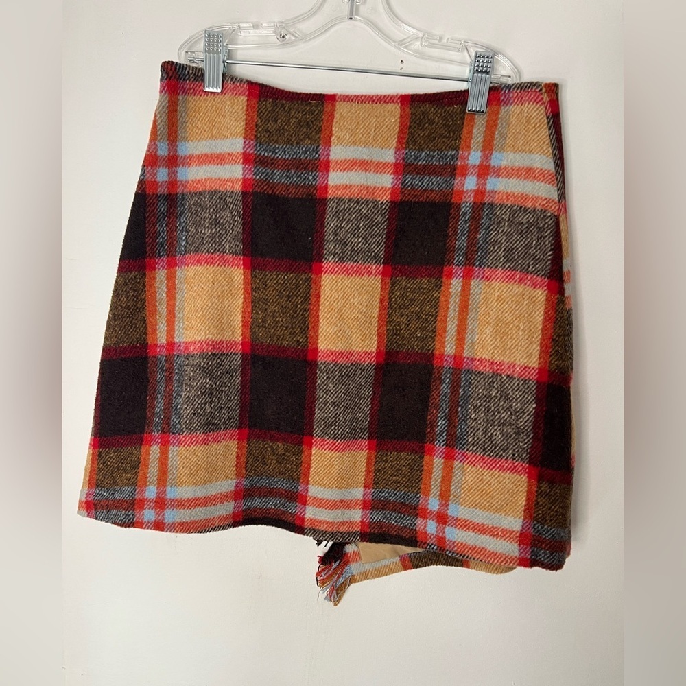 SugarLips Plaid Faux Wrap Mini Skirt in Fawn Plaid Size S NWT - Picture 5 of 8